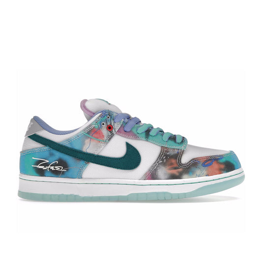 Nike SB Dunk Low Futura Laboratories Bleached Aqua