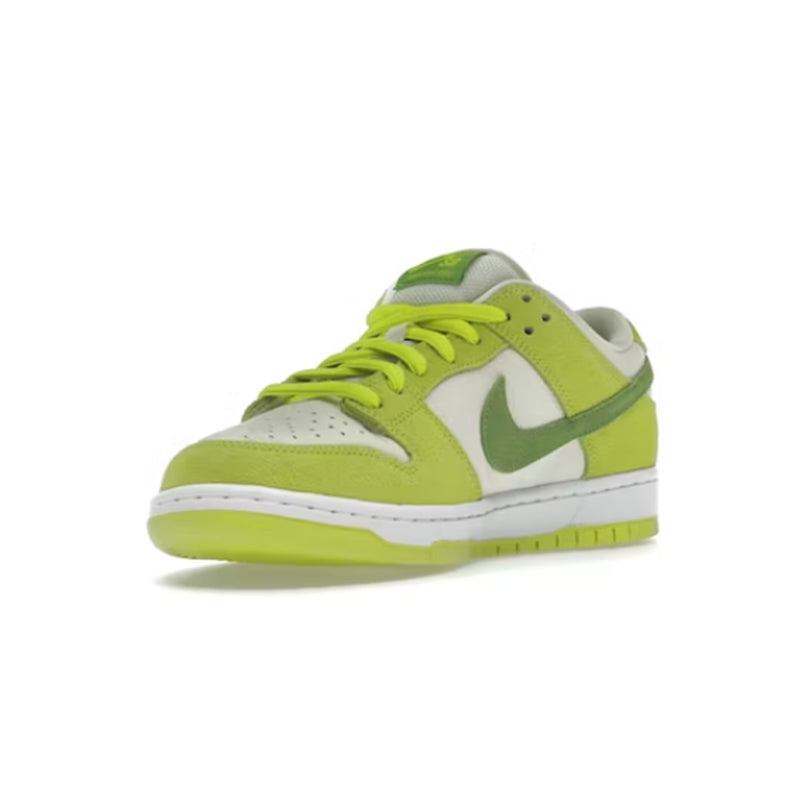 Nike SB Dunk Low Green Apple